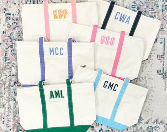 Embroidered Monogrammed Canvas Tote Bag - Gift for Her, Gift for Mom, Bridesmaid Gift, Bride Gift, Travel Bag, Personalized Gift