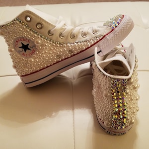 Pearl with a hint of bling Converse