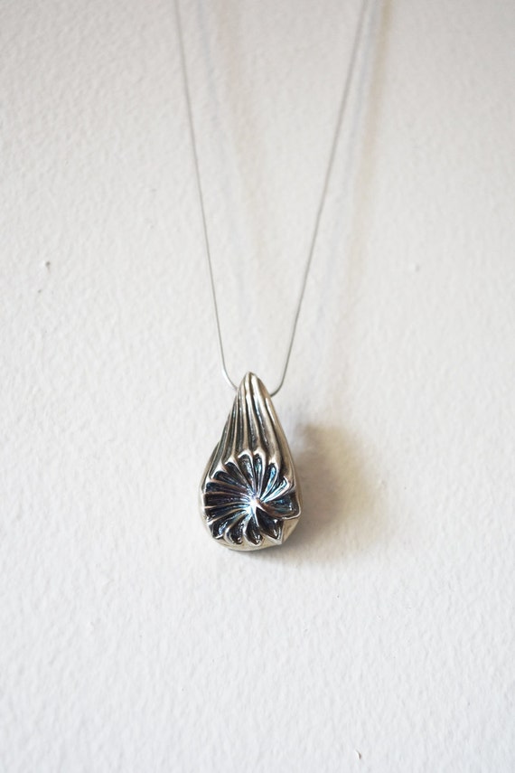 Handmade Sterling Silver Pendant Necklace: Arabian Nights Art Jewelry
