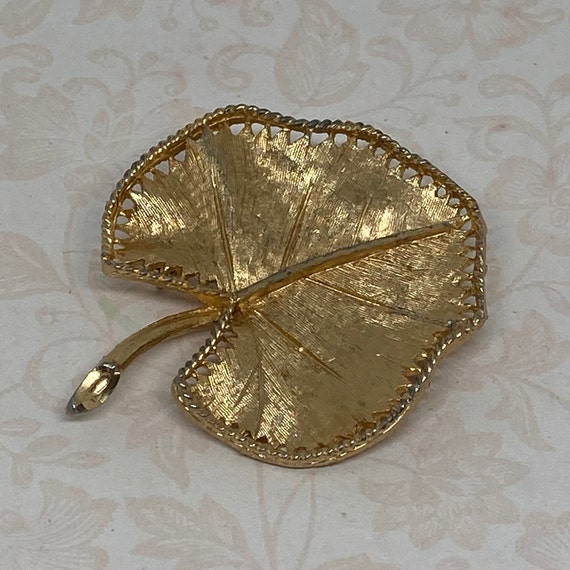 Vintage BSK Signed Brushed Gold Tone Leaf Brooch;… - image 1
