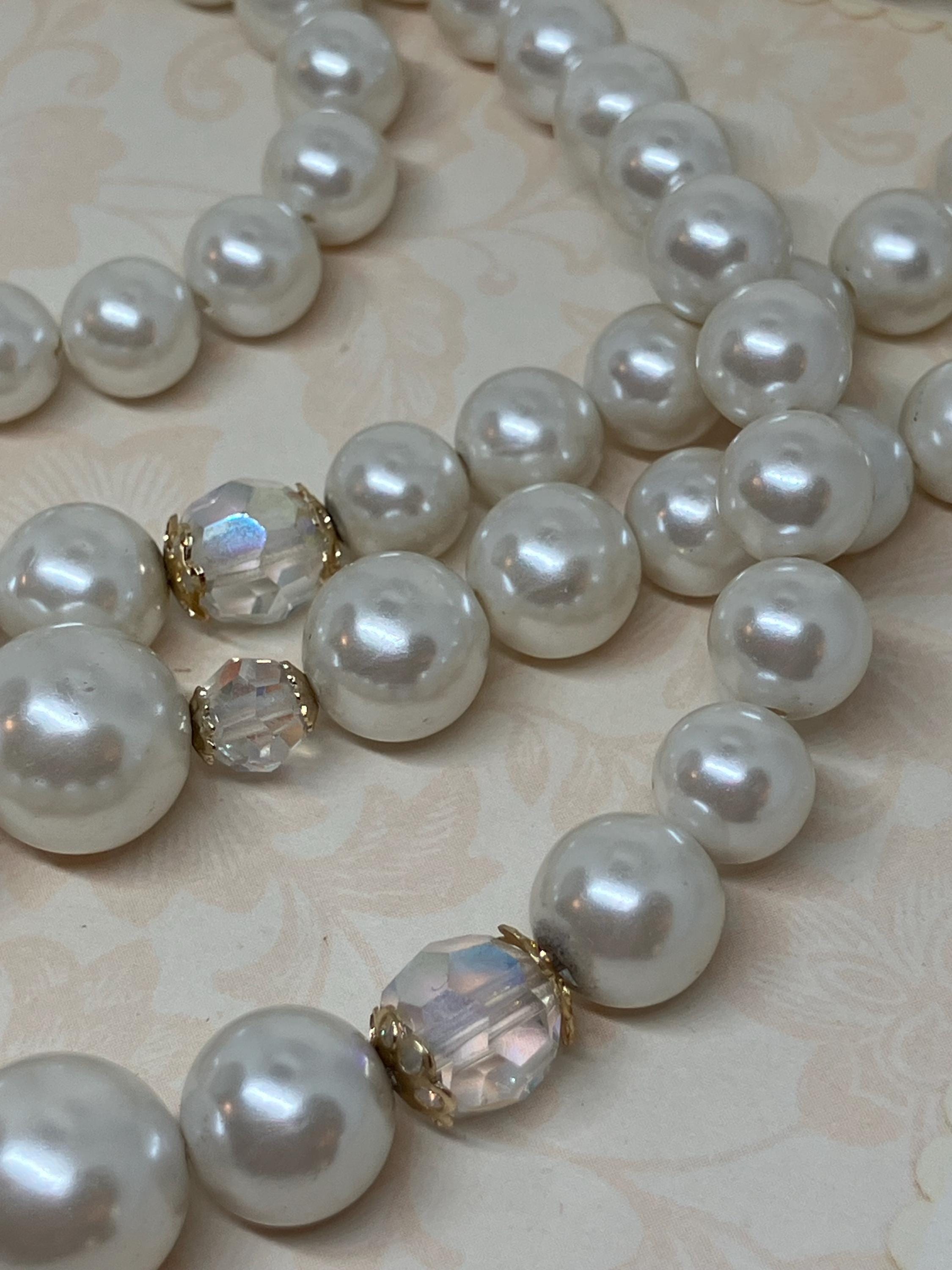 BECOME TREE Glass-Pearl Necklace – AY online