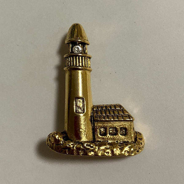 CAMCO Vintage Gold Tone Lighthouse Brooch or Pin; Vintage Cathedral Art Metal Lighthouse Pin