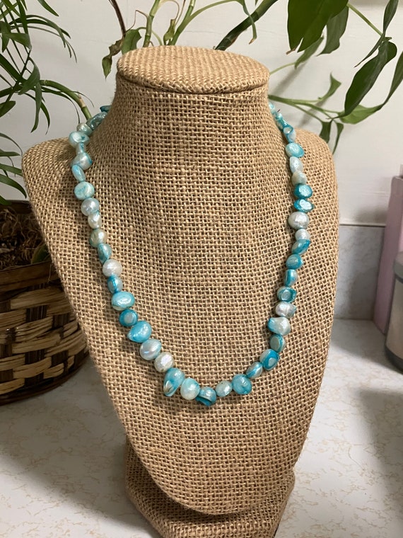 Vintage Blue and White Dyed Cultured Pearl Necklac