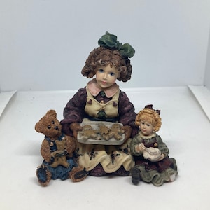 Boyd&#39;s Collection Yesterday&#39;s Child Home Again Series #4, Jean W/ Elliot and Debbie...The Bakers, #3510 1996