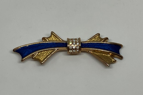 Vintage Gold Tone Bow Brooch With Blue Enamel and… - image 1