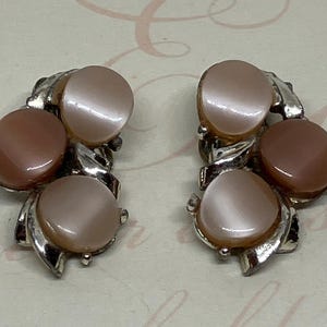 Lisner Vintage Silver Tone Caramel Thermoset Clip on Earrings; Champagne, Caramel Thermoset Earrings, Attributed to Lisner
