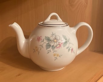 Hall Vintage SPRINGTIME 4 Cup French Style Teapot, Vintage Floral Mid-Century Tea Pot 32 oz