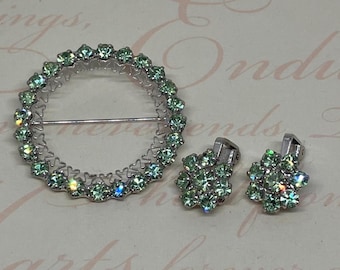 B David Signed Vintage Jewelry Set; Green Austrian Crystal Wreath Brooch and Matching Clip On Earrings, Silver Tone; Midcentury