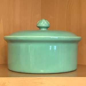 Gladding McBean California Pottery Vintage NASCO Mint Green Covered Casserole Dish, Midcentury Decor or Serving Piece, Please Read Desc.