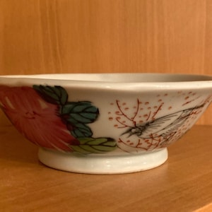 Vintage Hand Painted Asian Folk Art Porcelain Bowl; Chinoiserie Flower and Bird Decorated Low Footed Bowl, Signed
