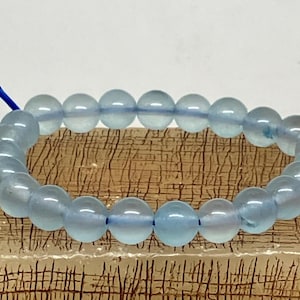 Aquamarin Perlen Stretchie Armband; Echtes Aquamarin Edelstein Stretch Armband, Handgefädelt
