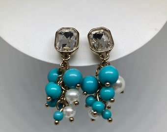 JJG Jonette Jewelry Gallery Vintage Faux Turquoise and Pearl Cluster Dangle Clip on Earrings; Vintage Chandelier Beaded Earrings