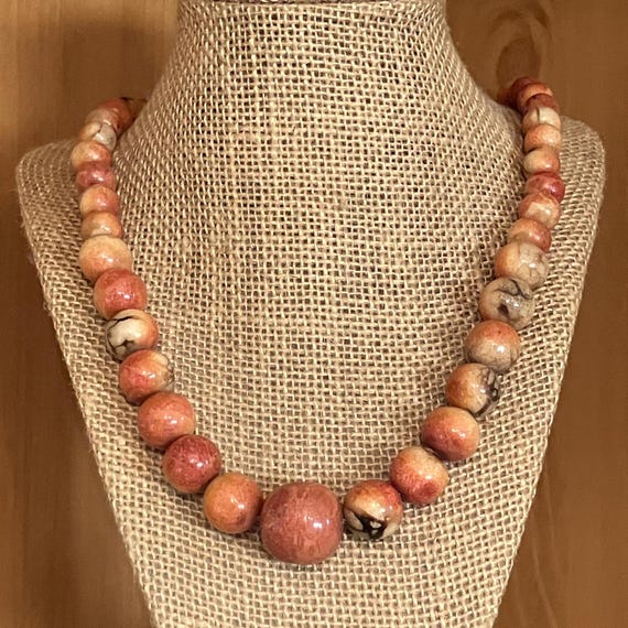 Vintage Apple Coral Beaded Necklace With Sterling Silver Clasp; 23