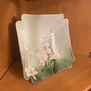PT Bavaria Tirschenreuth Antique Porcelain Square Bowl; Hand Painted Lily Bowl With Embossed Rim, 1910s