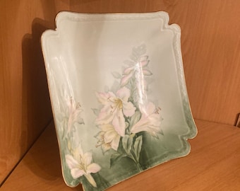 PT Bavaria Tirschenreuth Antique Porcelain Square Bowl; Hand Painted Lily Bowl With Embossed Rim, 1910s