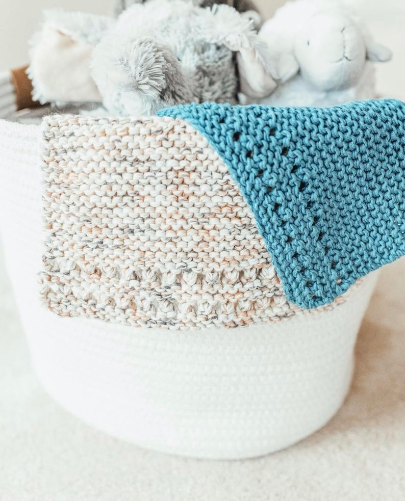 Lizzie Lovey Knitting PATTERN PDF Download