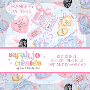 Peut inclure: Un motif numérique sans couture avec des illustrations sur le thème du hockey, incluant des cœurs roses avec du texte, des livres étiquetés Hockey Romance Book Club, des patins et des palets sur un fond quadrillé bleu clair. Texte : 10 X 10 INCH.