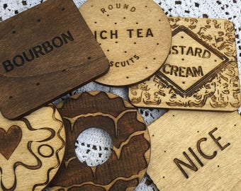 6 Classic Biscuit Coasters: Wooden Bourbon, Custard Cream, Rich Tea, Jammie Dodger