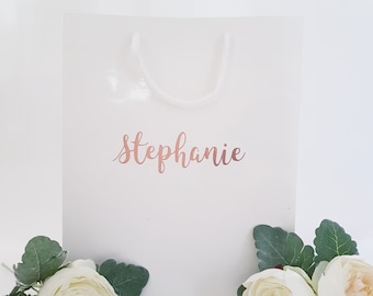 Large White Personalized Gift Bags- Bridesmaid gift bags,wedding gift bag,family or friend gift bag