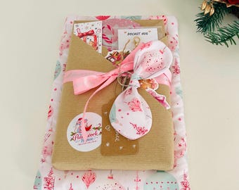Christmas Blind Date With a Book | Handmade Fabric Book Sleeve & Christmas Romance | Bookish Gift | Romance Reader Present