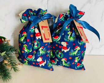 Dinosaur Christmas Fabric Gift Bag – Reusable Eco-Friendly Drawstring Pouch