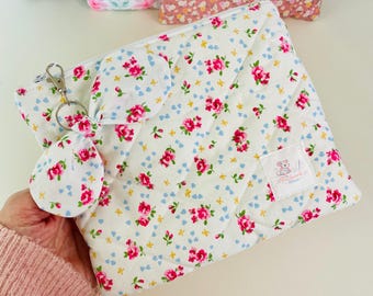 Floral Makeup Organiser Case, Travel Cosmetic Storage, Toiletry Bag, Zipper Pouch