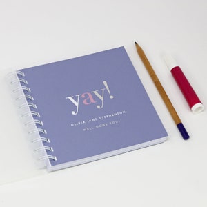 Personalisiert 'Yay!' Kleines Notizbuch