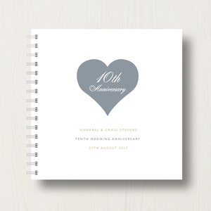 Libro o álbum de recuerdos personalizado del décimo aniversario