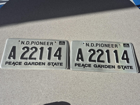 Pair of North Dakota Pioneer License Plates - Etsy