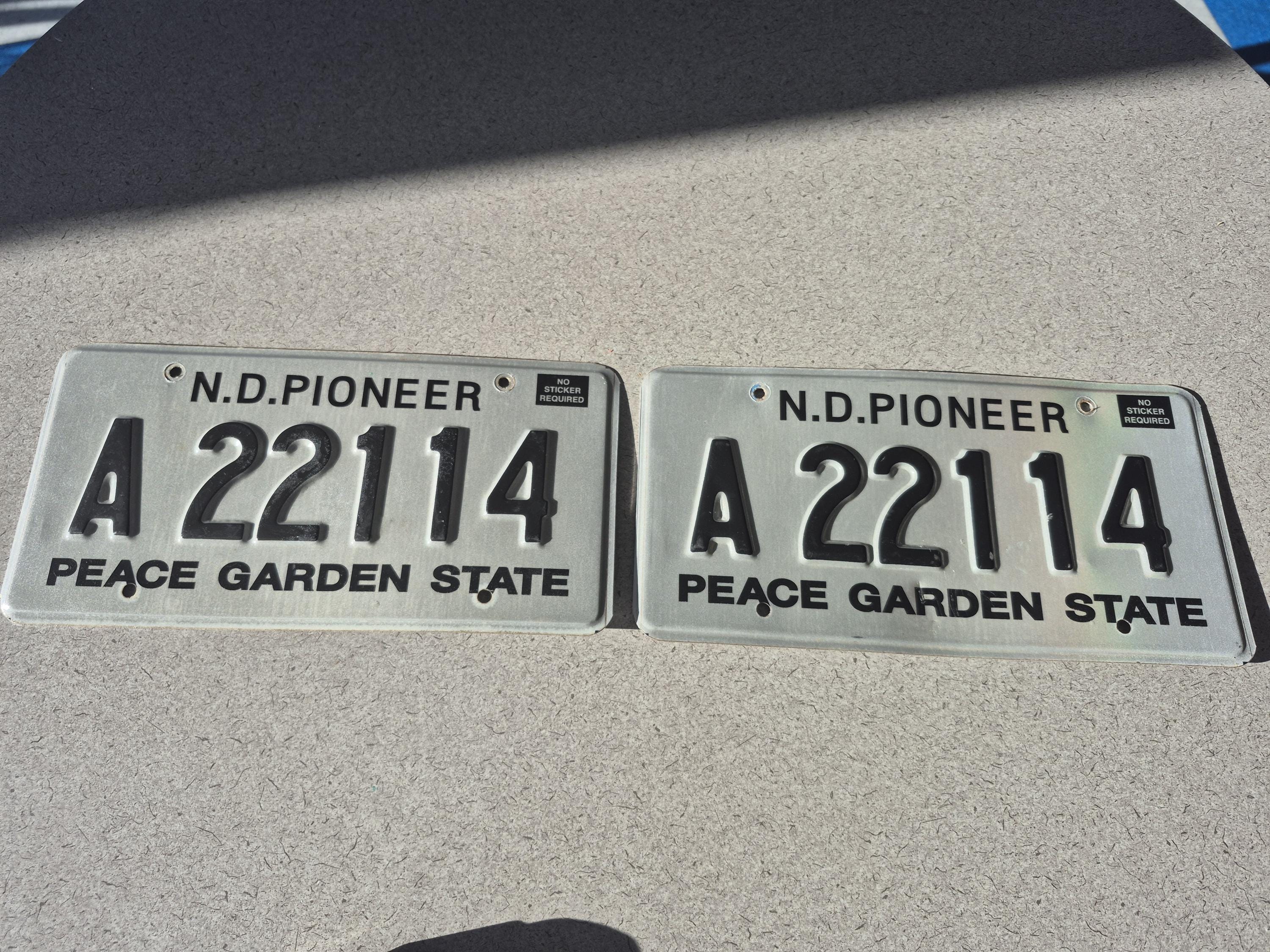 Pair of North Dakota Pioneer License Plates - Etsy