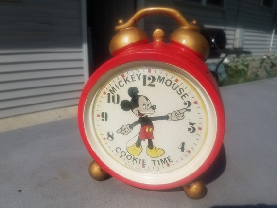 Walt Disney Mickey Mouse cookie Time Cookie Jar Shaped Like Alarm