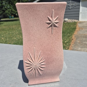 Retro Mid Century Red Wing Pottery Atomic Starburst Vase M-1570 Pink Glaze