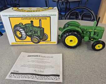 Ertl Toys John Deere 9600 Combine, 1:28 Scale, Collector's Edition