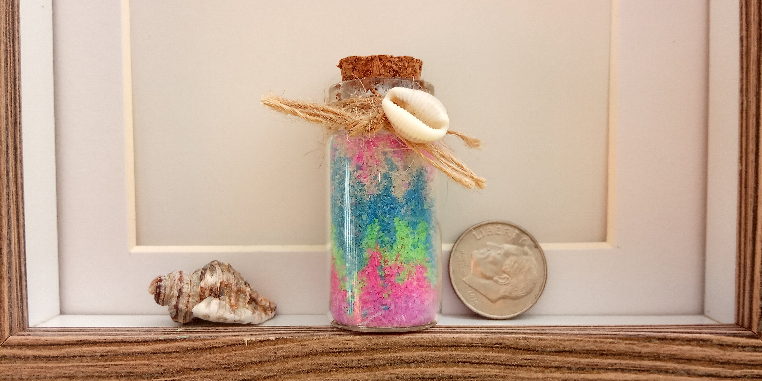 Mini bouteille avec du sable coloré pour la décoration intérieure miniature  Fournitures d'artisanat Projets créatifs Cadeau pour les vacances Feng Shui  de Porto Portugal -  France