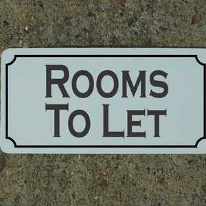 Rooms to Let Metal Sign
