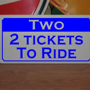 ZWEI Tickets für Fahrt Metallschild Vintage Karneval Messe Boardwalk Vergnügungspark Spielzimmer