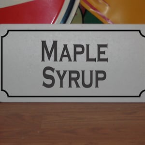 Syrop klonowy Metalowy znak dla lokalnej kuchni, restauracji, wystroju food trucka, przyczepy koncesyjnej, stojaka na wózek, sklepu spożywczego, targu rolnego