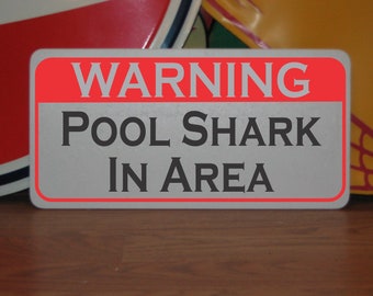 Pool Shark w metalowym znaku Area dla stołu bilardowego