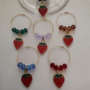 Strawberries Wine Glass Charms, Strawberries Glass Charms,Wine Glass Charms, Wine Glass Decor, Strawberry Decor,Strawberry Stem Glass Charms