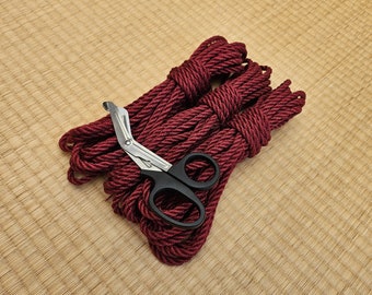 Shibari Rope. 2 ply ‘Cherry - fully treated’ Tossa Jute Rope. 8 meter (26ft) Vegan-friendly handmade bondage rope
