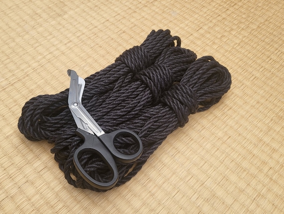 Shibari Rope. 1 Ply 'raven Black Fully Treated' Tossa Jute. 8 Meter 26ft  Vegan-friendly Handmade Bondage Rope. -  Canada