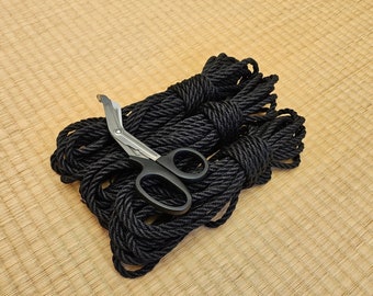 Shibari Rope. 2 ply ‘Black- Fully treated’ Tossa Jute Rope. 8 meter (26ft) Vegan-friendly handmade bondage rope
