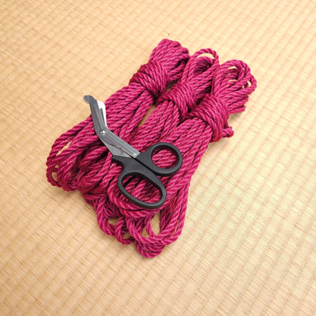 Raspberry Hemp Rope Shibari Rope. 1 Ply 'raspberry - Fully Treated' Tossa Jute. 8 Meter ...