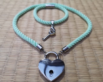 Bamboo locking collar with matching bracelet, in MINT . Dominant and submissive set, Rope,  Shibari Necklace.