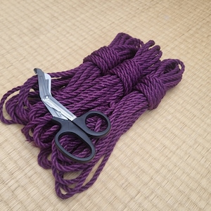 Shibari Rope. 1 ply &#39;Violet - Fully treated&#39; Tossa Jute Rope. 8 meter (26ft) Vegan-friendly handmade bondage rope.