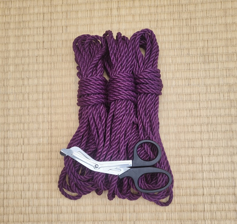 Shibari Rope. 1 Ply 'violet - Fully Treated' Tossa Jute Rope. 8 Meter ...