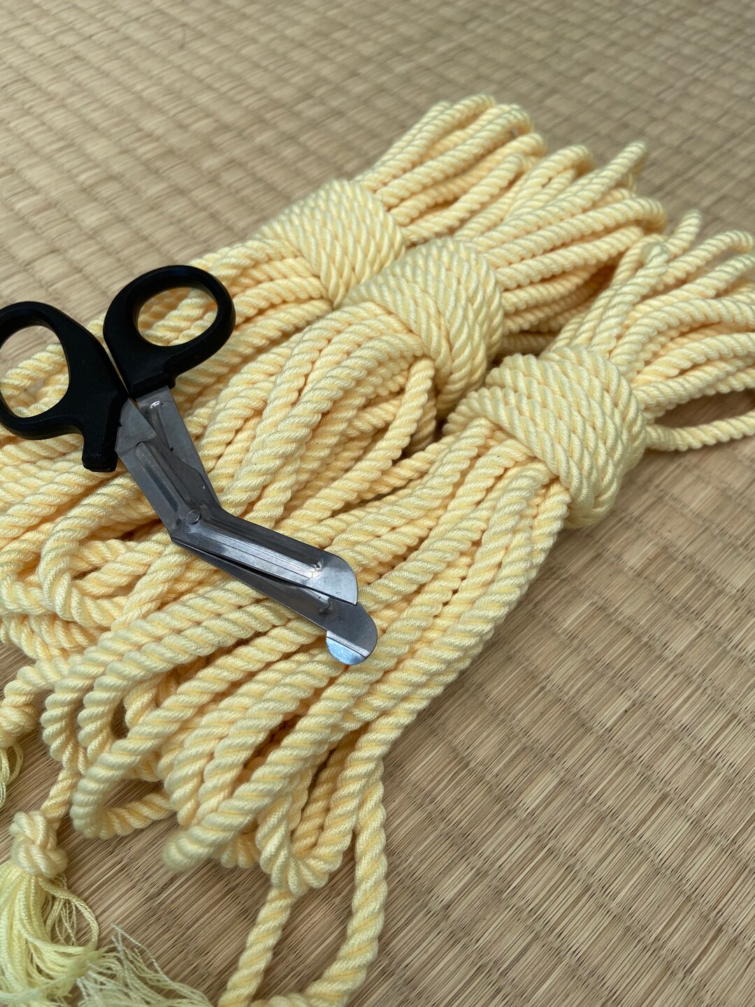 Shibari Rope. Bamboo sherbert Lemon. 8 Meter 26ft Vegan-friendly Handmade  Bondage Rope. -  Canada