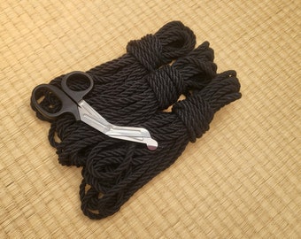 Shibari Rope. Hemp 'Raven Black'. 8 meter (26ft) Vegan-friendly handmade bondage rope.