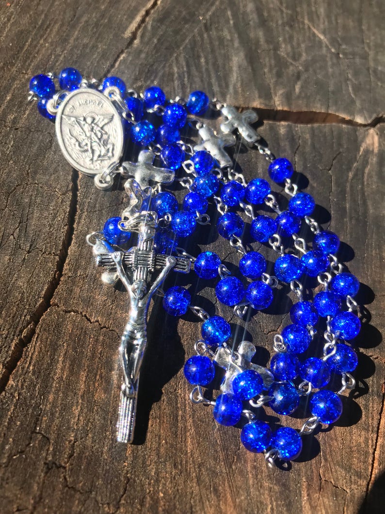 Men's Handmade Saint Michael Catholic Rosary Beads. Masculine Rosary. Blue Catholic Rosary. Catholic Gifts. afbeelding 3