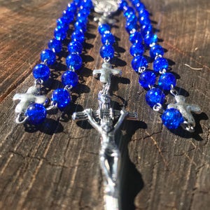 Men's Handmade Saint Michael Catholic Rosary Beads. Masculine Rosary. Blue Catholic Rosary. Catholic Gifts. afbeelding 1